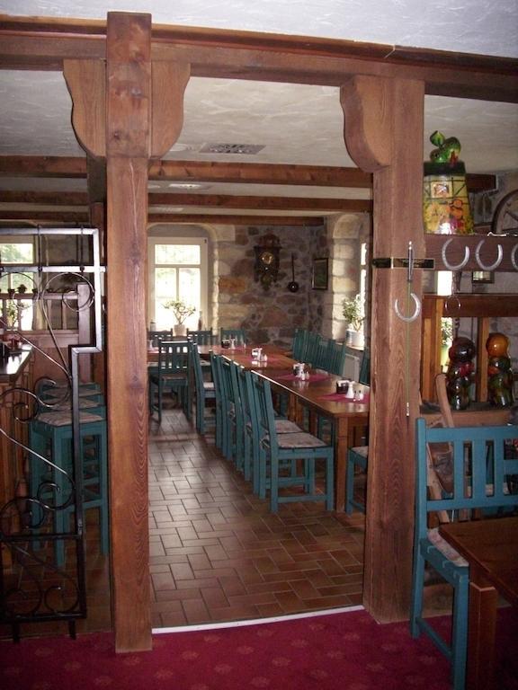 Gasthof Und Landhotel Zur Ausspanne Klipphausen Exterior foto